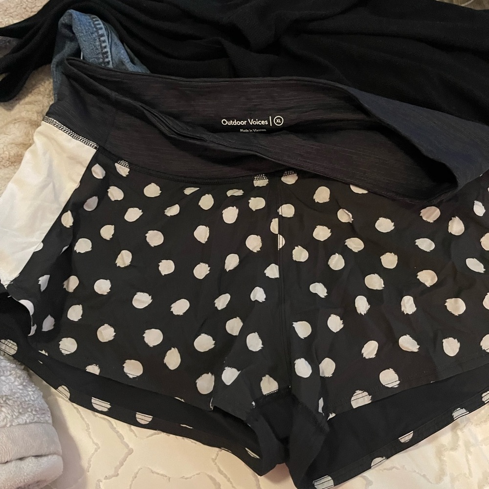 Outdoor voices polka dot shorts